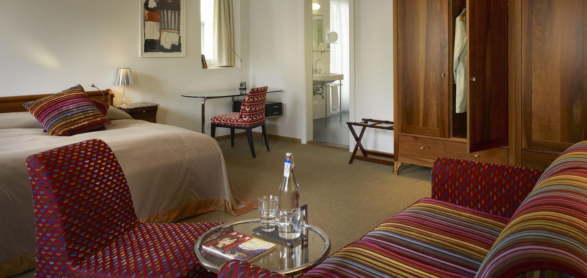 Hotel Saratz Pontresina Bilik gambar