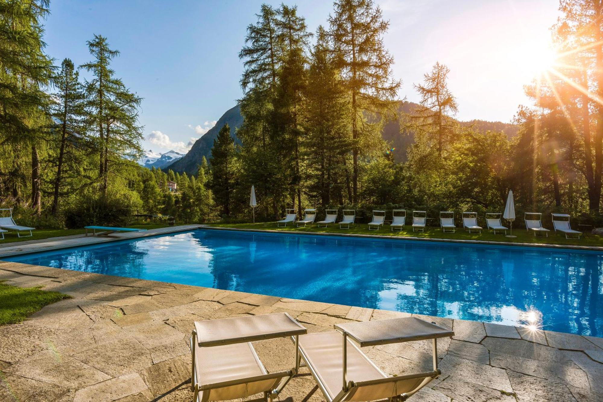 Hotel Saratz Pontresina Luaran gambar